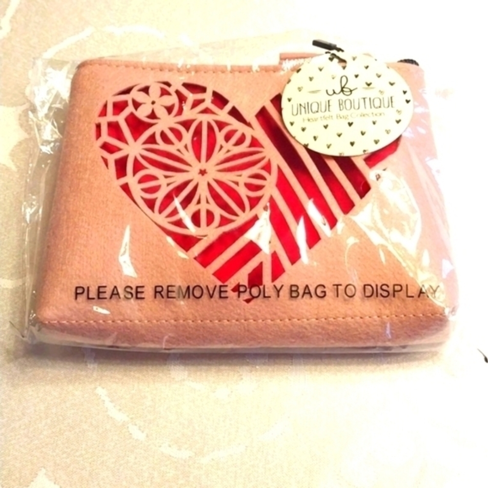 Unique Boutique Heartfelt NWT Felt Clutch Cosmetic Bag Handbag Coins Tan Red - Picture 4 of 8